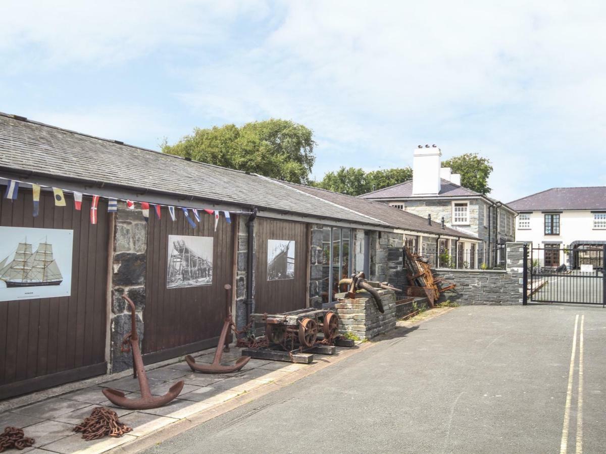 Ferienwohnung Bwthyn Llechen Porthmadog Exterior foto